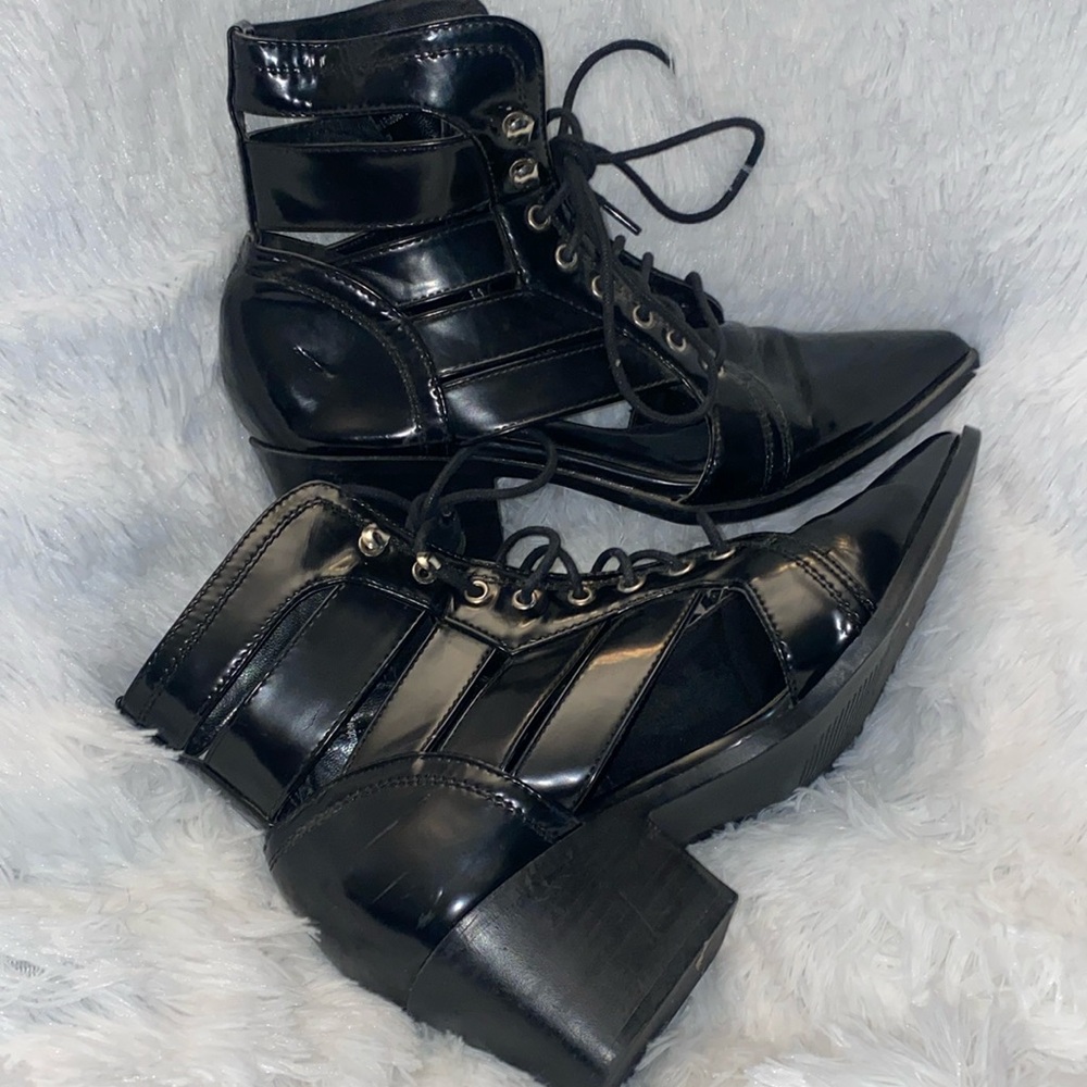 Black Fashion Lace Up Wedge Heels